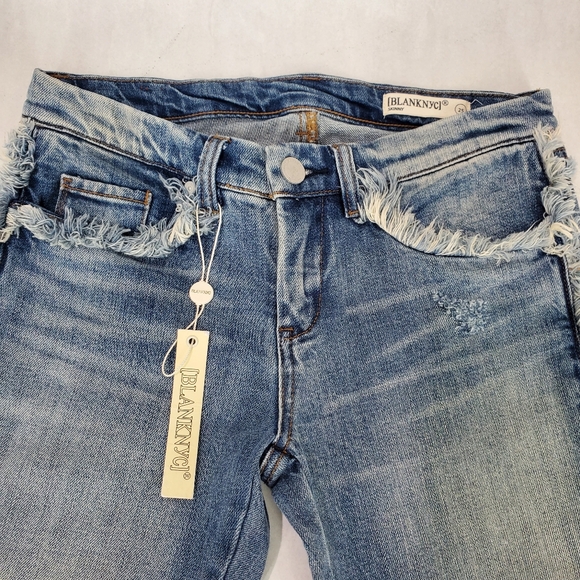 NWT Blank NYC Frayed Skinny Jeans Raw Hem Fray for Days Size 25 Boho - Picture 11 of 14